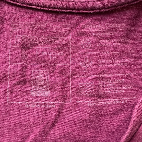 Patagonia Purple V-Neck Women’s Top Size Large - Picture 7 of 7